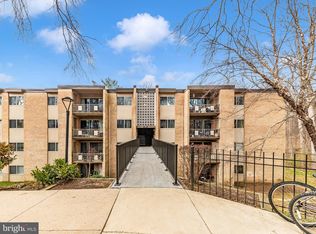 5105 Crossfield Ct #328, Rockville, MD 20852