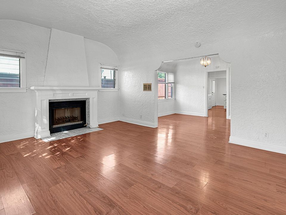 1st image of 8529 Melvil St