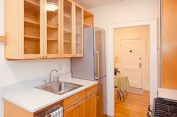 285 Harvard St #412 — Photo 12