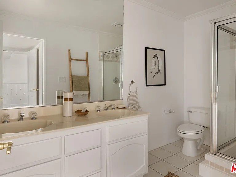 4003 Sunset Dr #8 — Photo 23