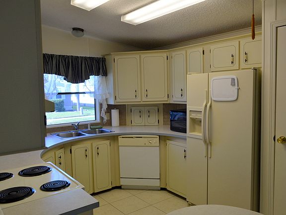 New s.s dishwasher not pict.