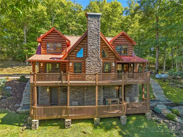 462 Savannah Drive, West Jefferson, NC 28694