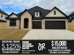 1504 Lookout Ln, Cave Springs, AR 72718