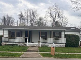 903 Washington St, Hope, IN 47246
