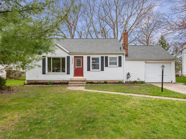 535 Clayton Ave NW, Grand Rapids, MI 49534