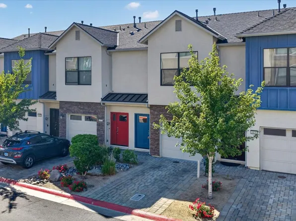 4860 Ciarra Kennedy Ln, Reno, NV 89503