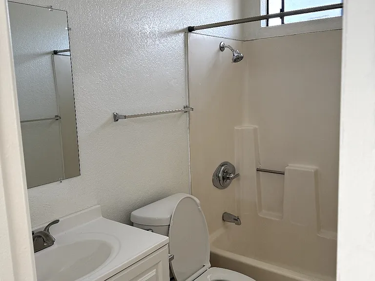 3730 43rd St #7 — Photo 5
