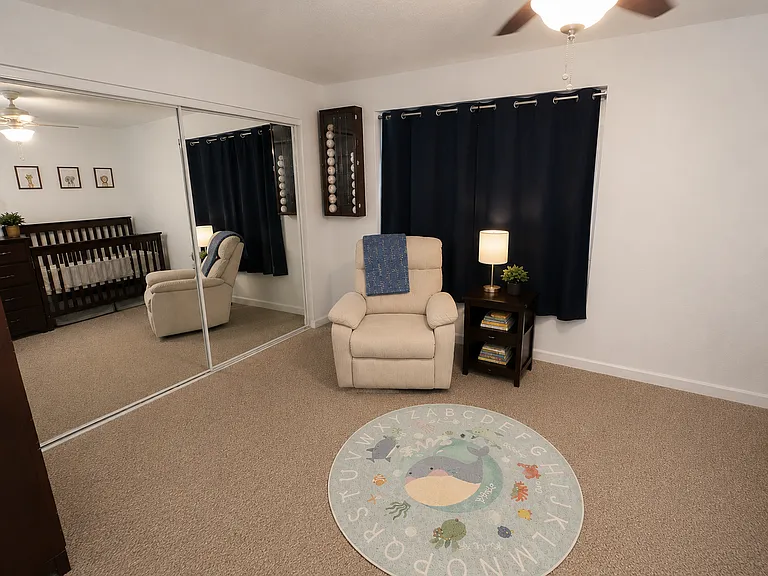 4583 Harbor Ln — Photo 17