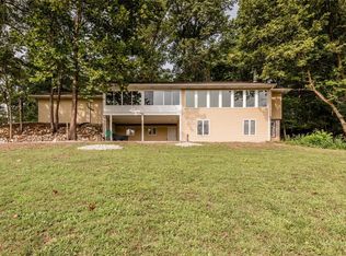 8700 Goshen Rd, Edwardsville, IL 62025