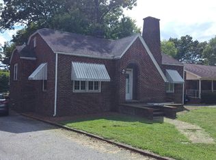 513 W Decatur St, Madison, NC 27025