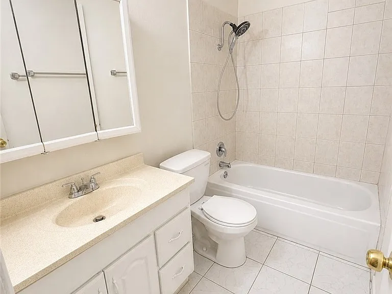 3123 Chadford Pl — Photo 6