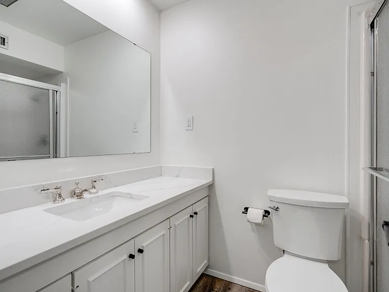 12611 High Meadow Dr — Photo 24