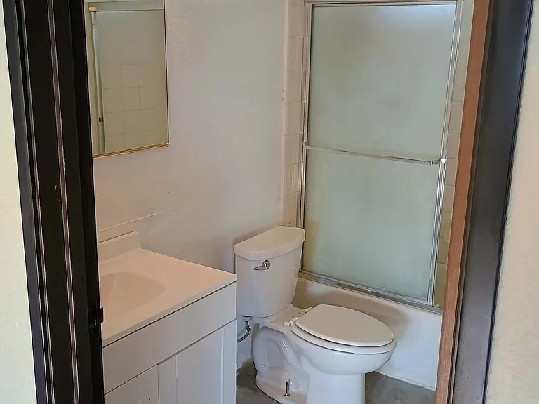 1319 N Azusa Ave #4 — Photo 8