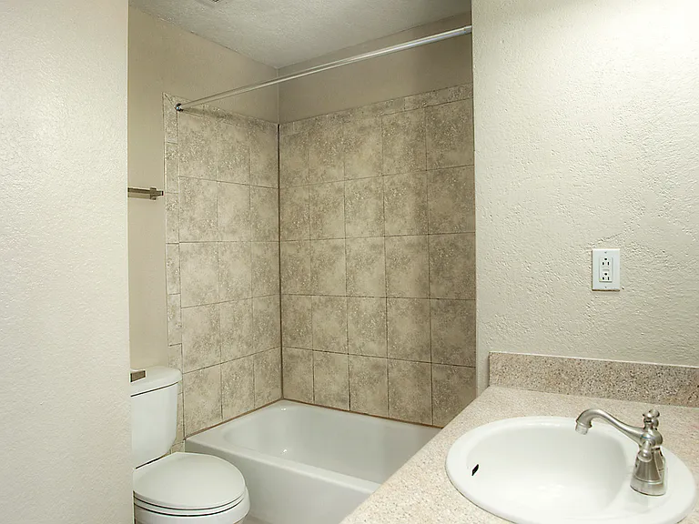Villa Marina Apartments — Photo 17
