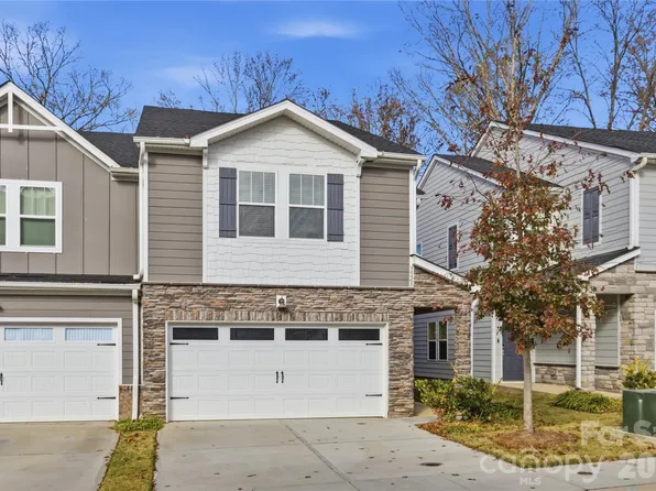 3528 Auburn Curb Rd, Charlotte, NC 28217