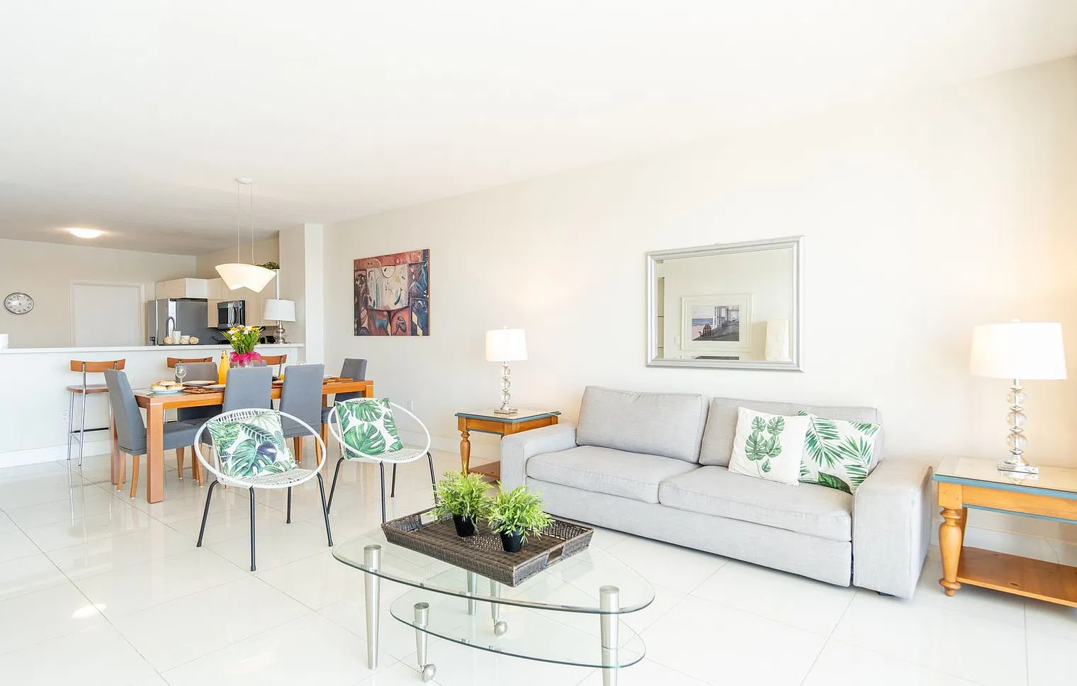 2 bed, 2.0 bath, 1302 sqft, $9,268 — Photo 4
