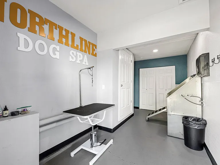 Northline Apartments — Photo 19