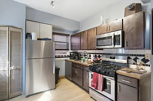2016 W Charleston Ave #1F Photo 1