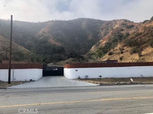 8940 La Tuna Canyon Rd, Sun Valley, CA 91352