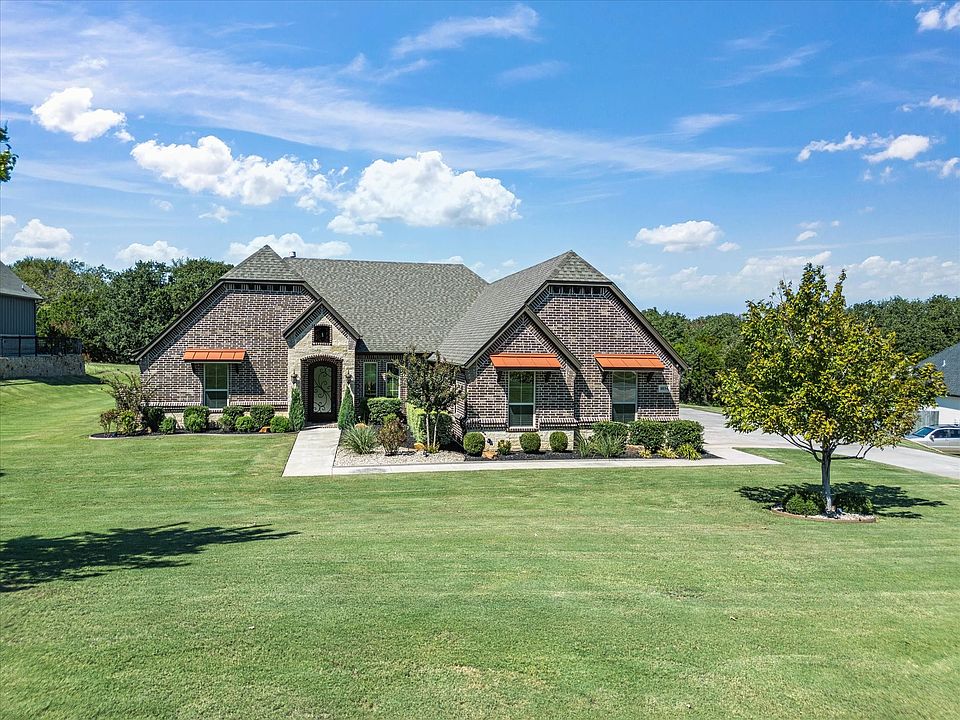 1st image of 8034 White Dr
