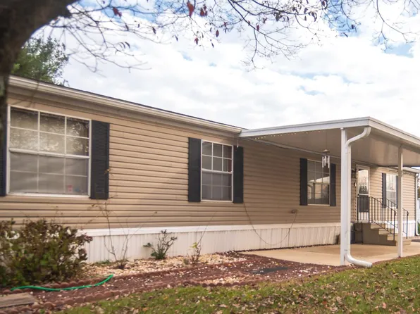 5609 Greenlee Dr, Morrisville, PA 19067
