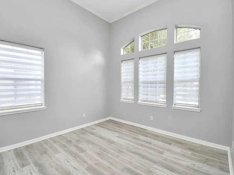 3310 Manor Tree Ln — Photo 16