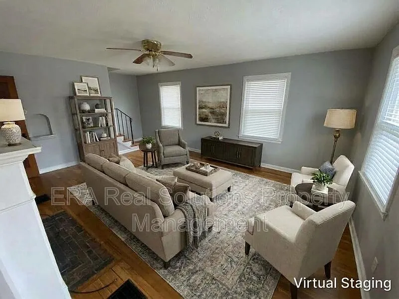 2 bed, 1.0 bath, 1198 sqft, $1,100 — Photo 2