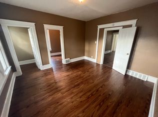 1016 S 20th St, Milwaukee, WI 53204