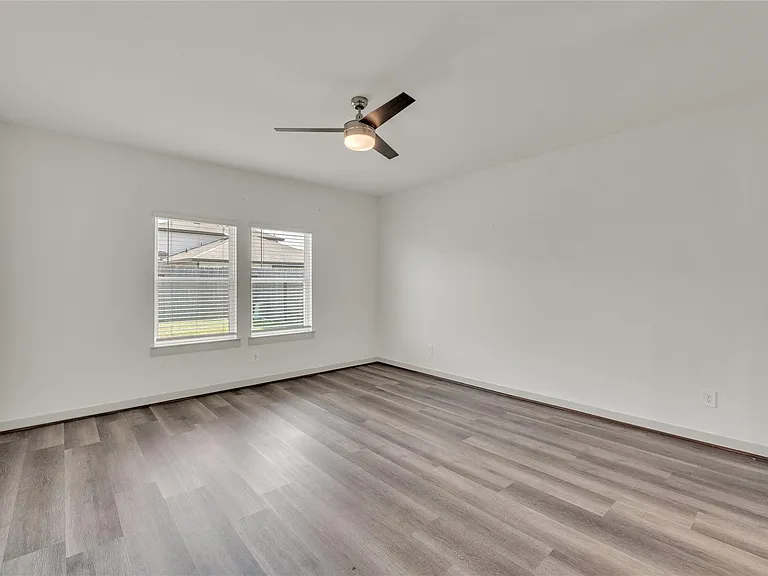 19027 Derrington Manor Ln — Photo 12