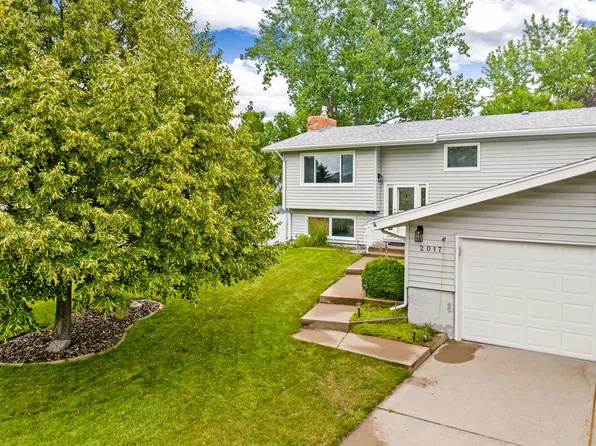 2017 13th St SW, Great Falls, MT 59404