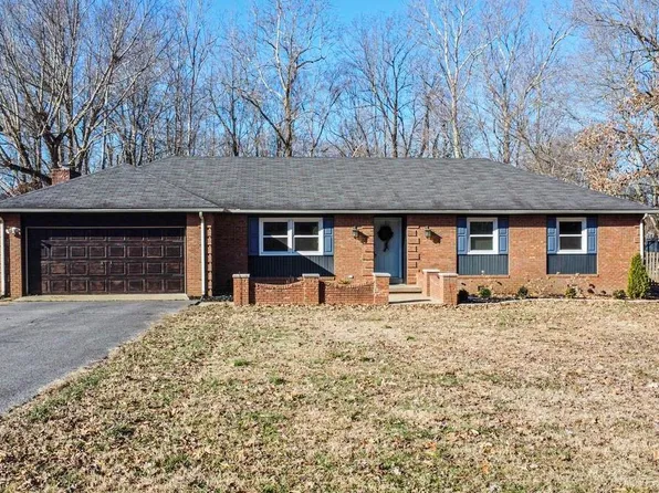 145 Woodcreek Blvd, Paducah, KY 42001
