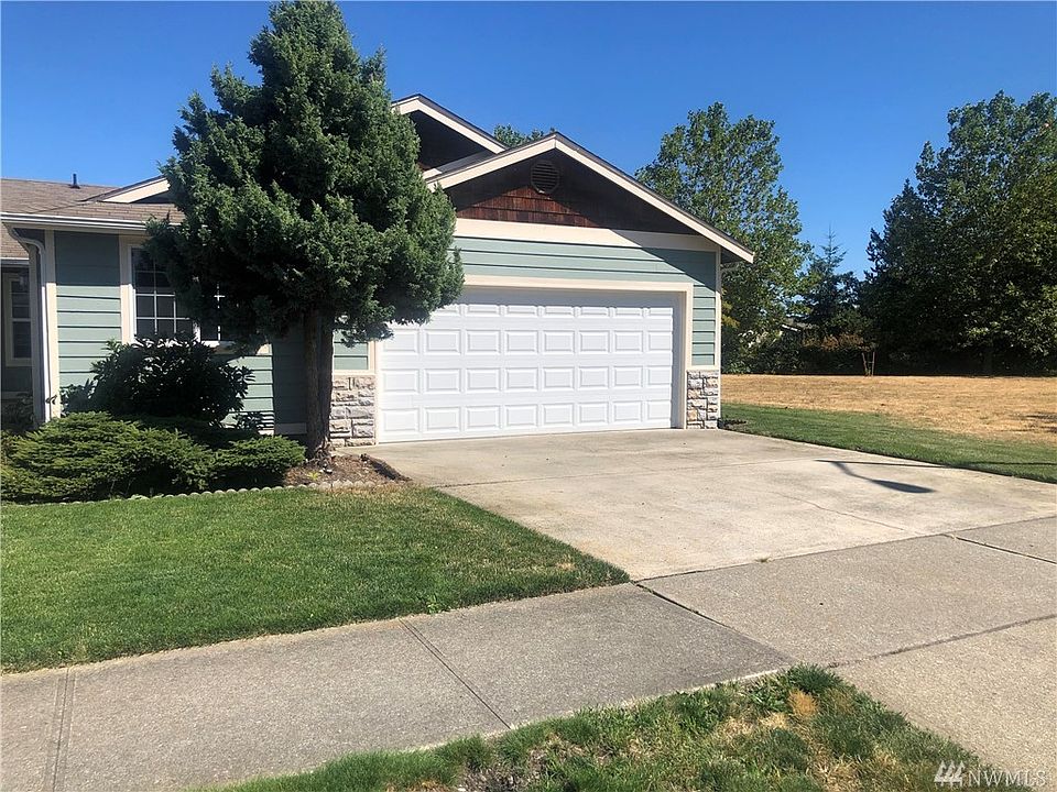 1st image of 822 Avalon Ct SE