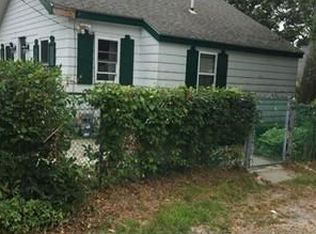 63 Warr Ave, Wareham, MA 02571