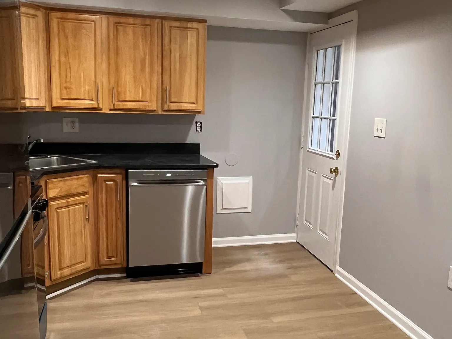 1 bed, $1,700 — Photo 3