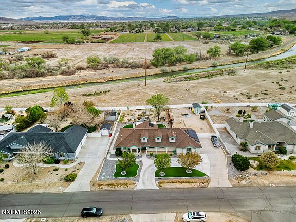 5th image of 649 Saddle Horn Way