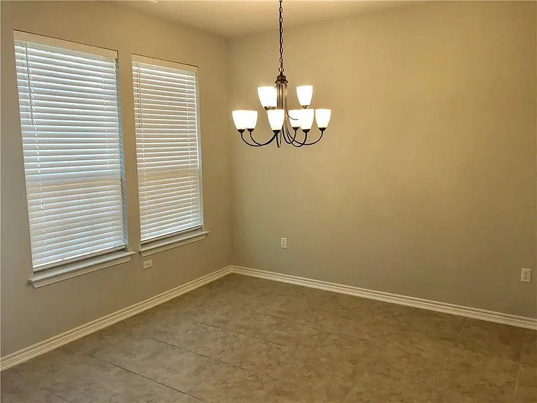 9008 Gage Dr — Photo 8