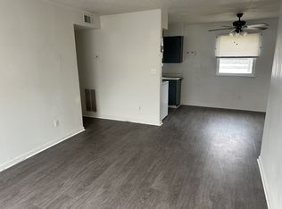 10404 Greentree Ln APT 2, Louisville, KY 40272