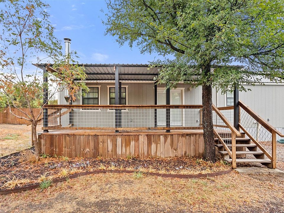 1st image of 788 Lois Cir