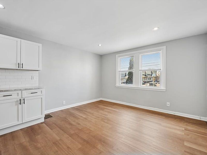 Kitchen Living room