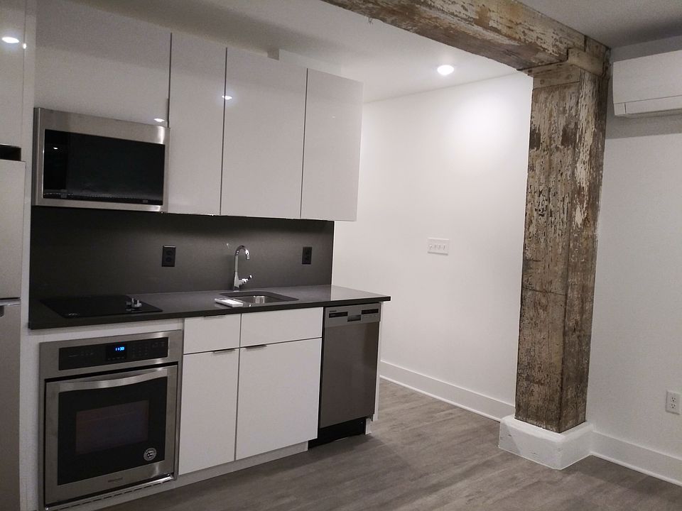 1st image of 425 N Prince St Suite 3