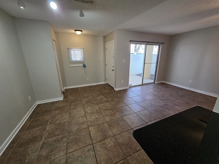 317 Hayden Rd #10 — Photo 24