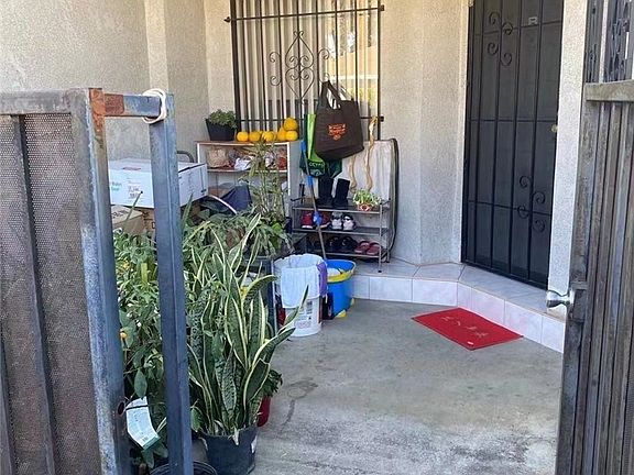 3rd image of 407 Pomelo Ave APT B