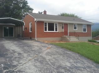 314 Frontier Rd NE, Roanoke, VA 24012