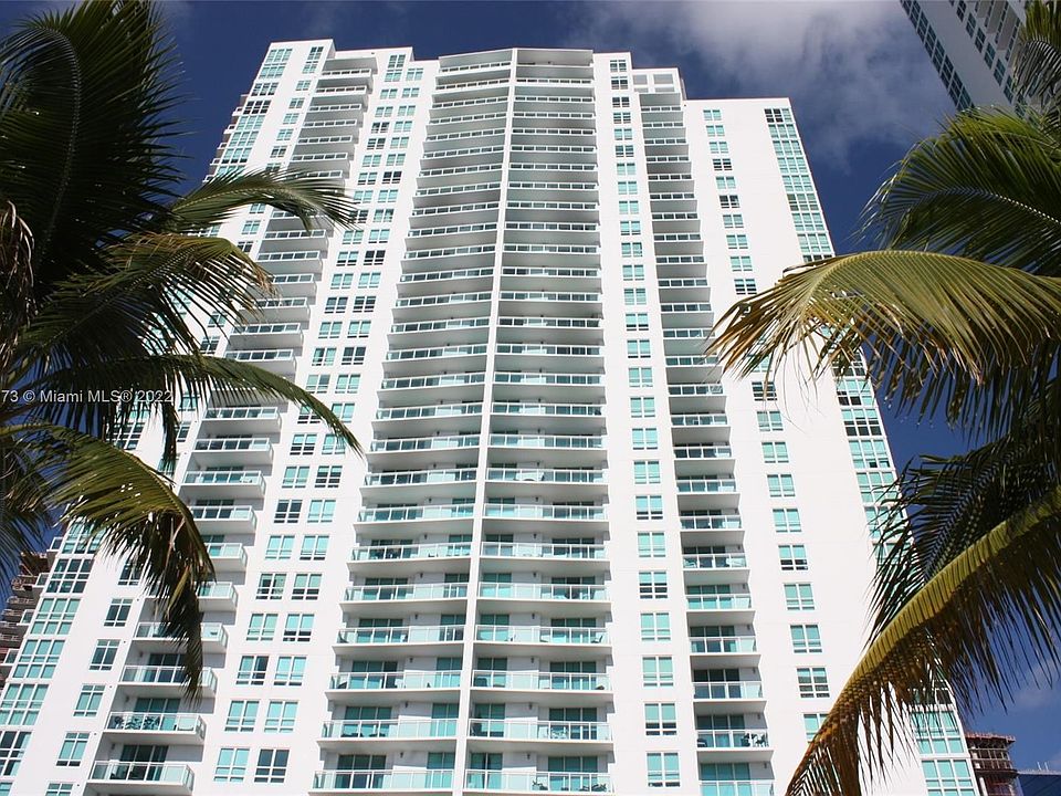 1st image of 951 Brickell Ave APT 4006