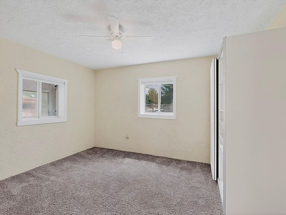 5th image of 2426 Dora Ave NW