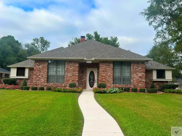 6009 Pleasant Ln, Texarkana, TX 75503