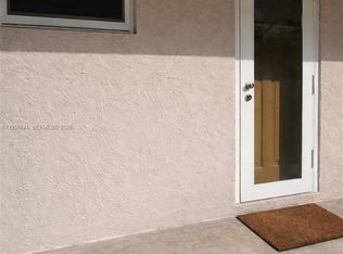 2220 SW 46th Ct #2, Fort Lauderdale, FL 33312