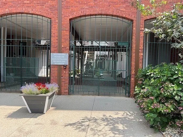 45 Main St #221 — Photo 4