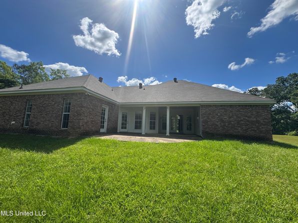 4253 Highway 43, Canton, MS 39046