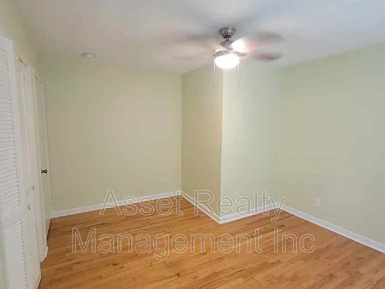 201 Farlow Dr — Photo 10